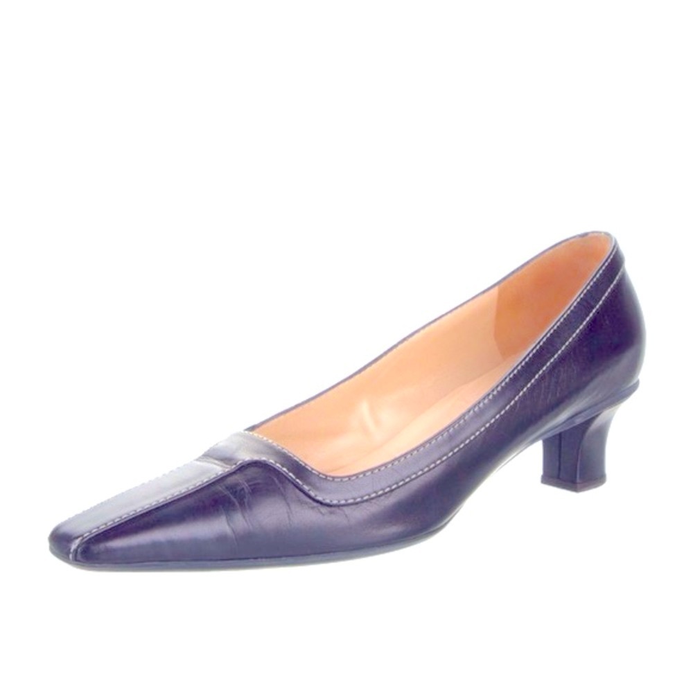 Black Leather Bruno Magli Pumps